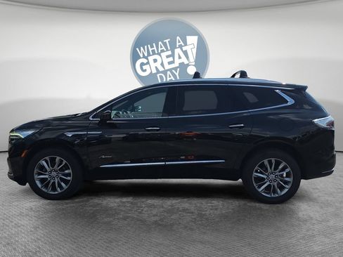 Used 2023 Buick Enclave Avenir AWD/4WD image 7