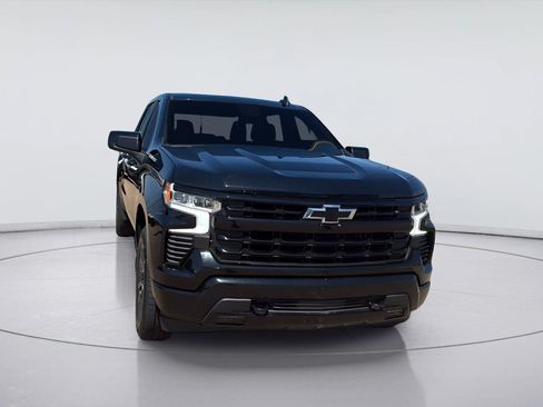 Used 2024 Chevrolet Silverado 1500 RST w/ LPO, Liner Protection Package AWD/4WD image 3