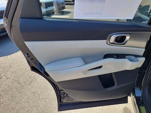 New 2026 Kia Sorento EX FWD image 15