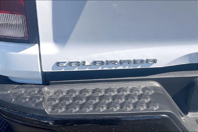 Used 2023 Chevrolet Colorado W/T w/ Safety Package RWD image 8