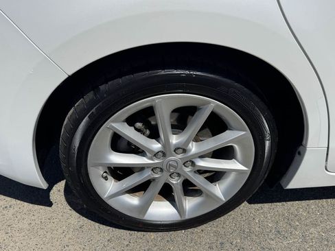 Used 2013 Lexus CT 200h w/ Premium Pkg w/Navigation image 38