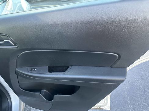 Used 2016 Chevrolet Equinox LS image 22