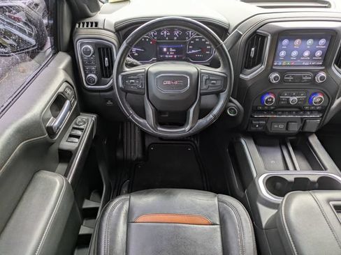 Used 2021 GMC Sierra 1500 AT4 w/ AT4 Premium Package AWD/4WD image 11