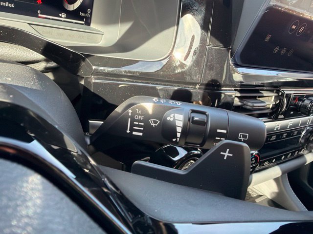 New 2026 Nissan Pathfinder SL AWD/4WD image 29
