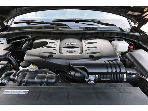 Used 2024 Nissan Armada Platinum w/ Captain's Chairs Package image 33