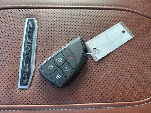 Used 2024 GMC Sierra 3500 Denali Ultimate image 20