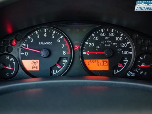 Used 2010 Nissan Xterra Off-Road image 13