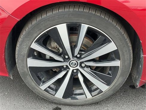 Used 2020 Nissan Altima 2.5 SR image 9