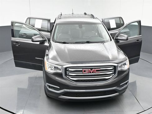 Used 2018 GMC Acadia SLT AWD/4WD image 39