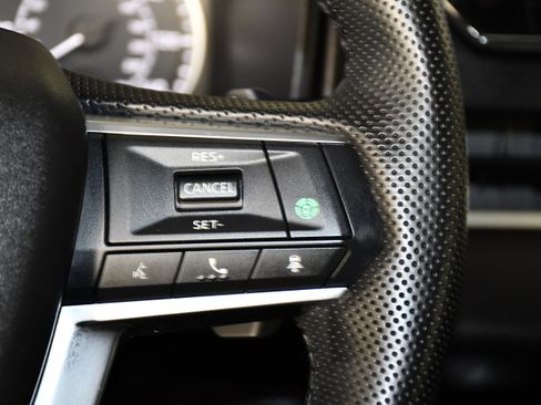Used 2024 Mitsubishi Outlander SE AWD/4WD image 21