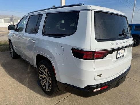 New 2025 Jeep Wagoneer Series II image 3