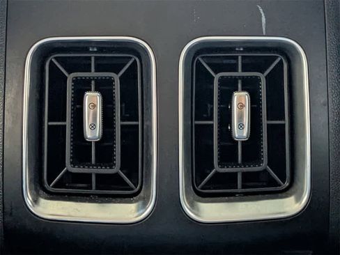 Used 2023 Kia Sorento EX w/ Panoramic Sunroof Package image 20