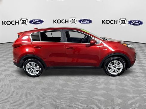 Used 2019 Kia Sportage LX AWD/4WD image 9