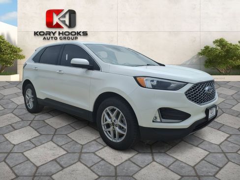 Used 2023 Ford Edge SEL w/ Convenience Package AWD/4WD image 5