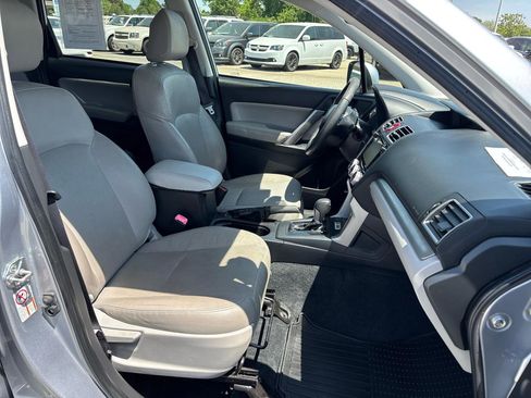 Used 2016 Subaru Forester 2.5i Touring w/ Eyesight & Navigation System image 26
