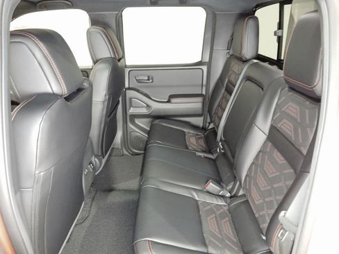 New 2026 Nissan Frontier PRO-4X w/ Pro Premium Package AWD/4WD image 11