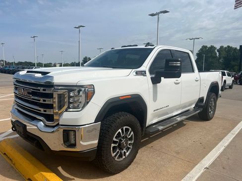 Used 2022 GMC Sierra 2500 SLE w/ SLE Value Package; AWD/4WD image 1