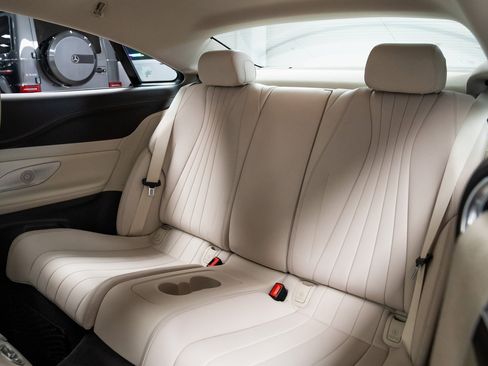 Used 2018 Mercedes-Benz E 400 E 400 image 20