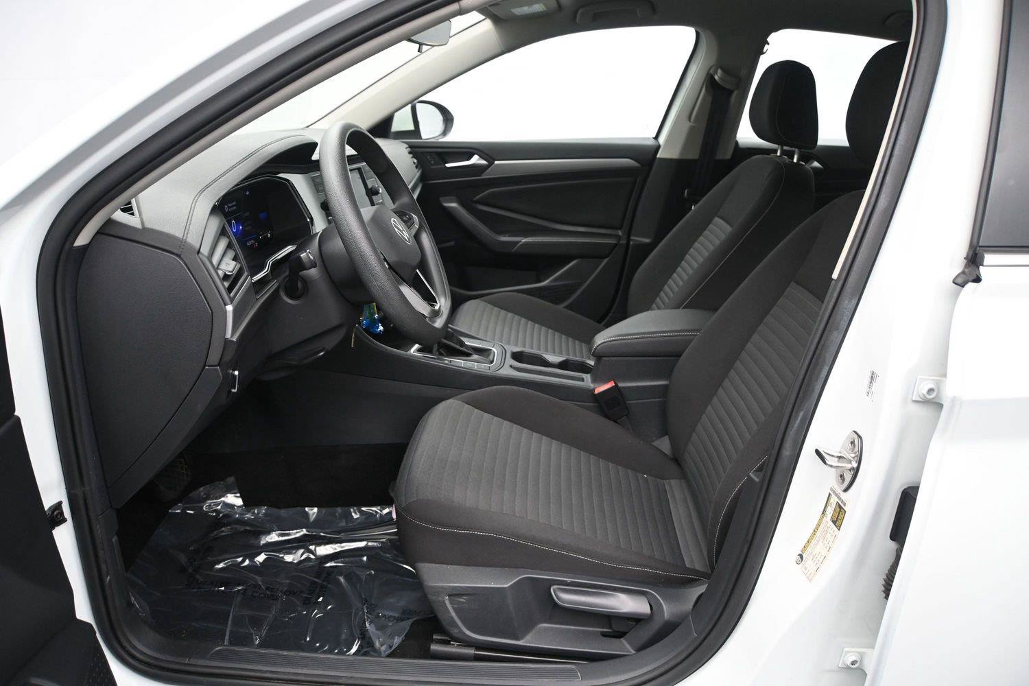 Used 2023 Volkswagen Jetta S FWD image 7
