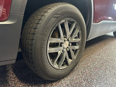 Used 2017 GMC Acadia SLT FWD image 35