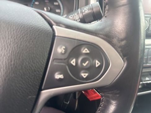 Used 2017 Chevrolet Colorado LT w/ LT Convenience Package image 13