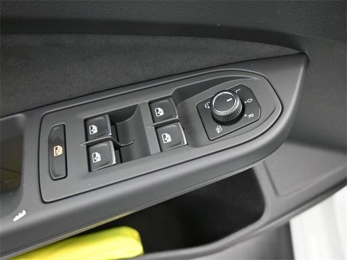 New 2026 Volkswagen GTI SE image 13