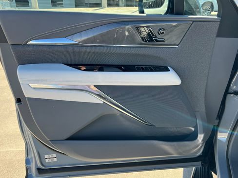 New 2026 Cadillac Escalade IQL Luxury image 15