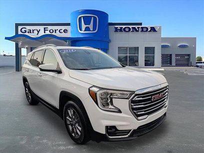 Used 2024 GMC Terrain SLT
