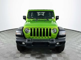 Used 2018 Jeep Wrangler Unlimited Sport S AWD/4WD video 2