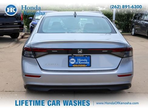 Used 2024 Honda Accord EX image 4