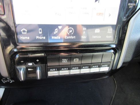 Used 2024 RAM 4500 SLT w/ Quick Order Package 2YG SLT image 43