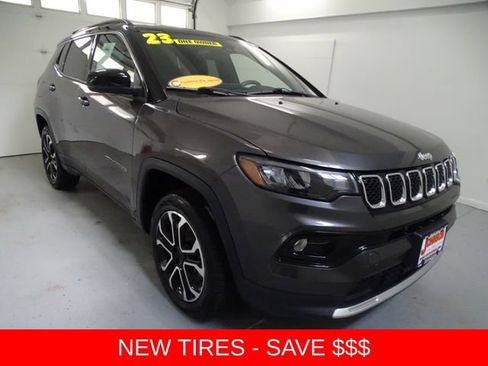 Certified 2023 Jeep Compass Limited w/ Sun and Sound Group AWD/4WD image 1