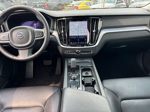 Used 2024 Volvo S60 B5 Core FWD image 10