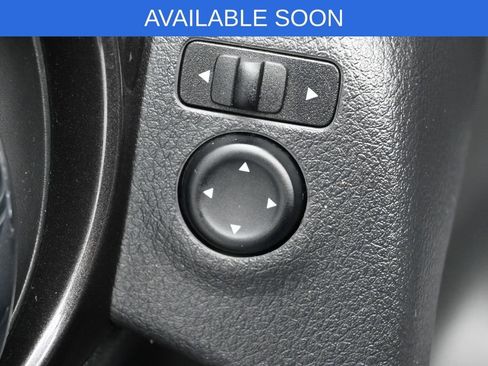 Used 2019 Nissan Rogue SV w/ Premium Package AWD/4WD image 7