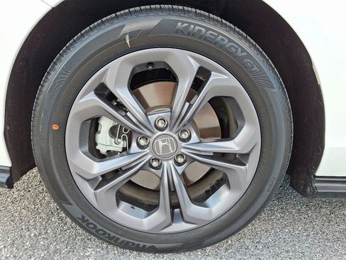 Used 2024 Honda Accord EX-L image 8