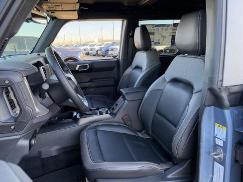 New 2025 Ford Bronco Outer Banks AWD/4WD image 25