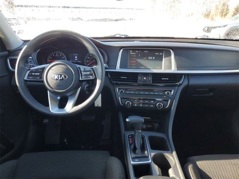 Used 2020 Kia Optima LX image 11