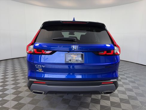 Used 2023 Honda CR-V Sport image 9