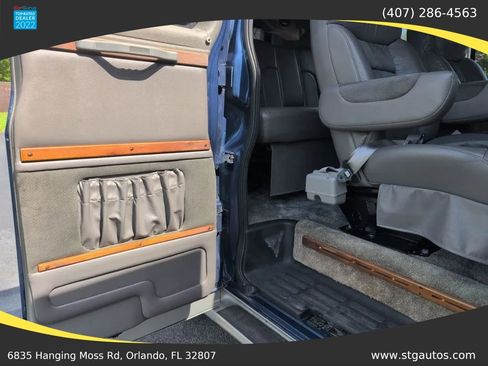 Used 2003 GMC Savana 3500 RWD image 15