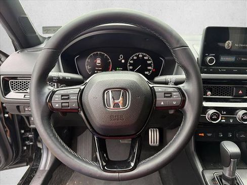 Used 2025 Honda Civic Sport image 15