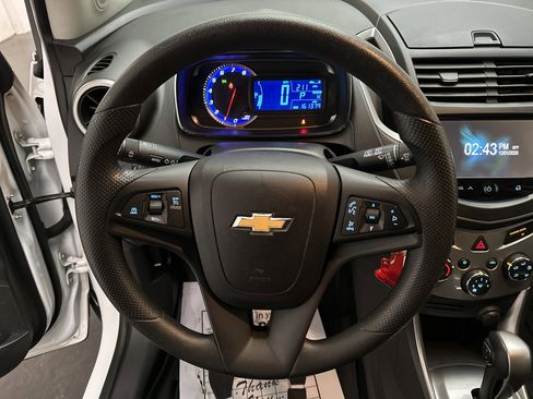 Used 2015 Chevrolet Trax LT image 22