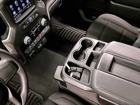 Used 2024 GMC Sierra 1500 Pro w/ Pro Value Package AWD/4WD image 17