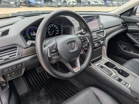 Used 2021 Honda Accord Touring image 18