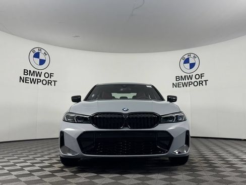 New 2026 BMW 330i xDrive Sedan w/ M Sport Package AWD/4WD image 4