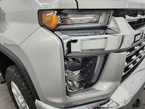 Used 2020 Chevrolet Silverado 3500 LTZ w/ LTZ Plus Package image 23