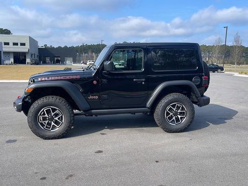 New 2025 Jeep Wrangler Rubicon AWD/4WD image 5