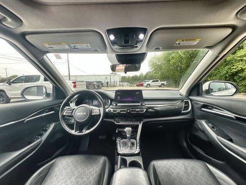 Used 2022 Kia Seltos EX AWD/4WD image 19