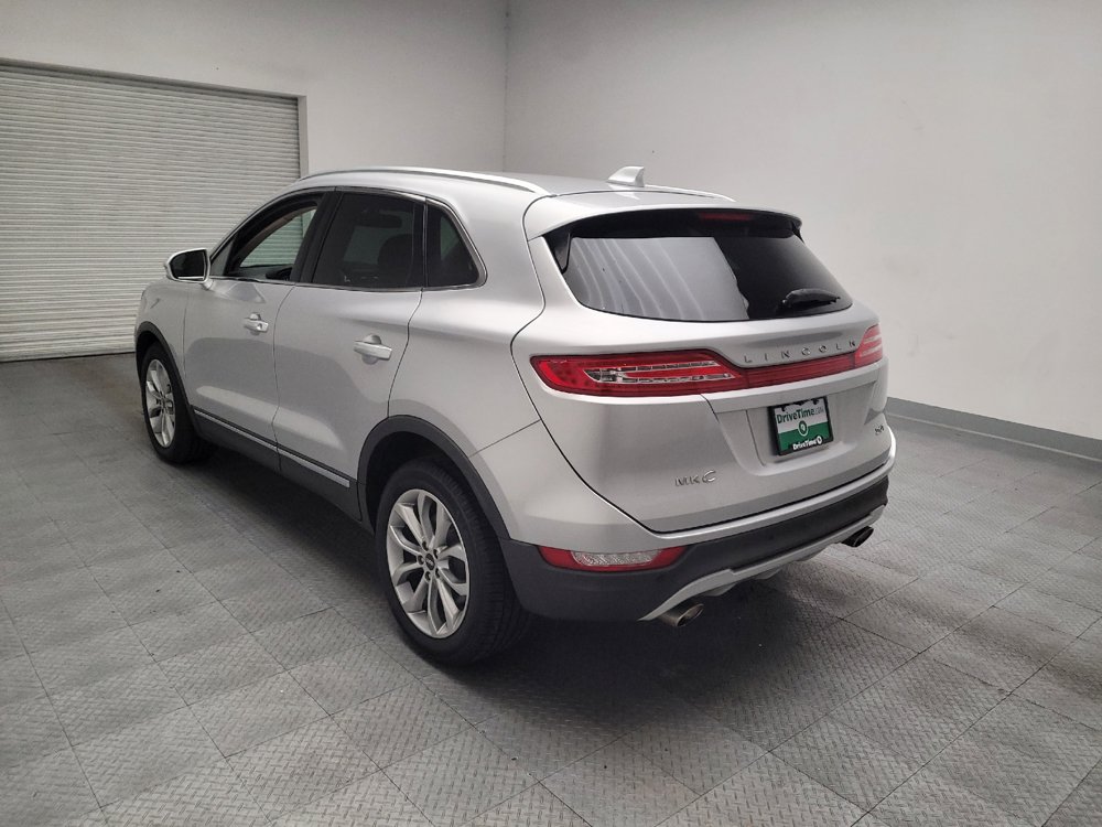 Used 2018 Lincoln MKC Select w/ Select Plus Package FWD image 5