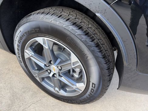 Used 2025 Chevrolet Blazer LT image 7