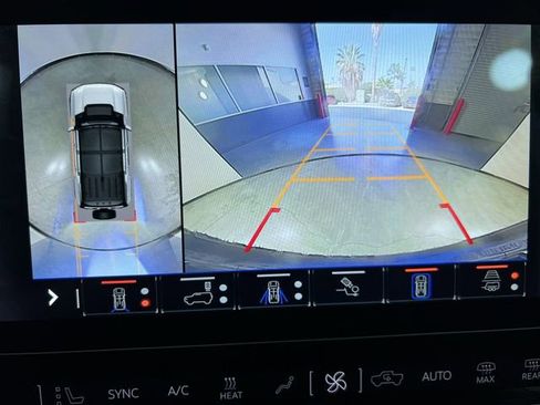 Used 2025 GMC Hummer EV 3X w/ Extreme Off-Road Package image 15